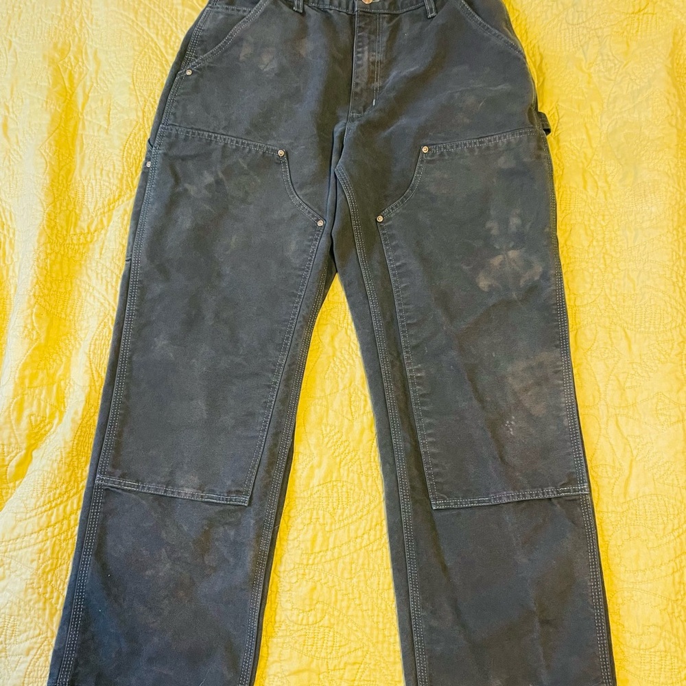 Carhartt Men's B01 double knee duck canvas pant Green dyed. 33x30 fits like a 32